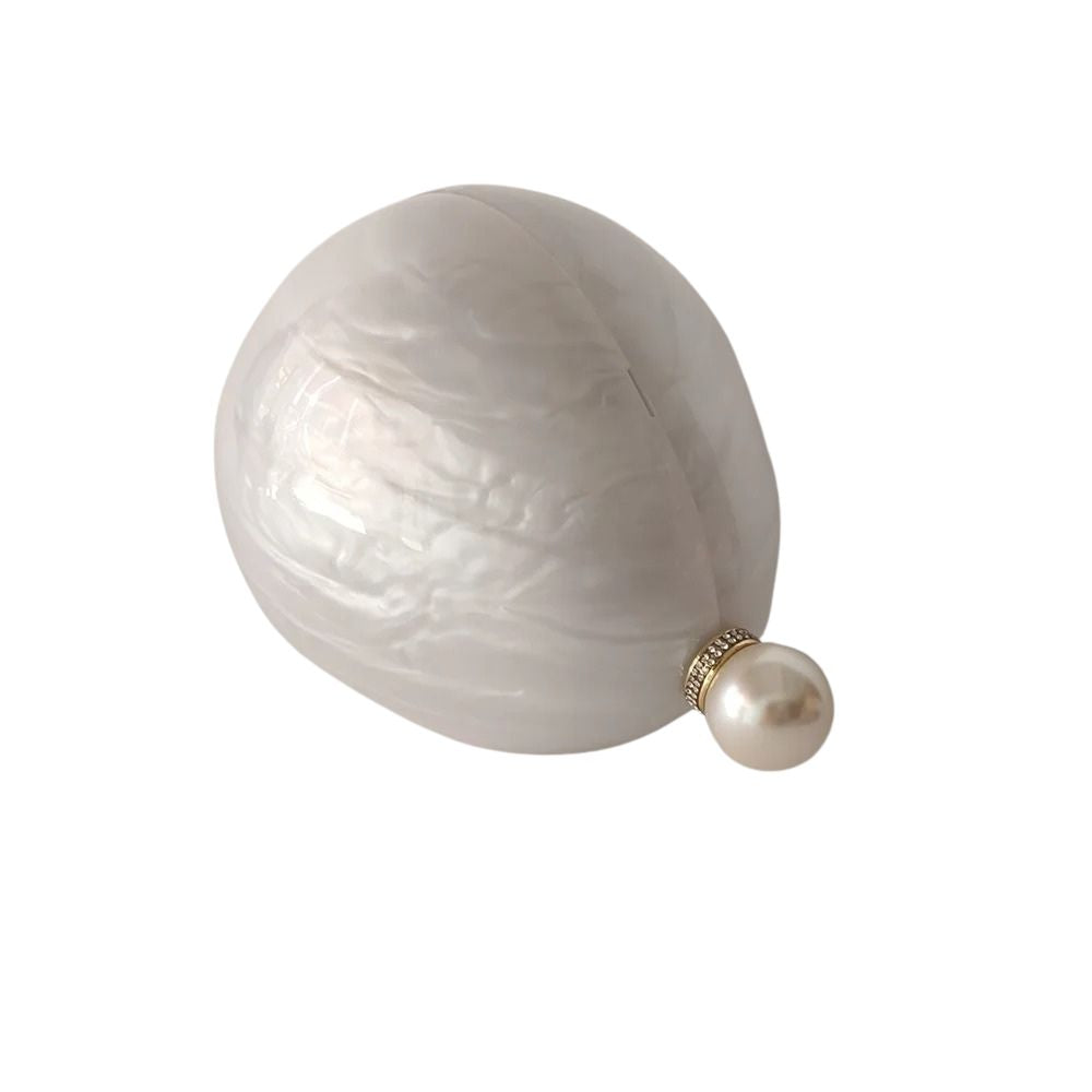 The 'Perla' Egg Clutch