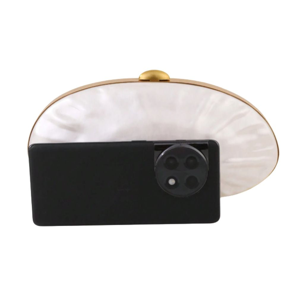The 'Aella' Clutch
